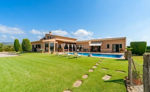 Finca in sa Pobla, Balearic Islands, Spain 1