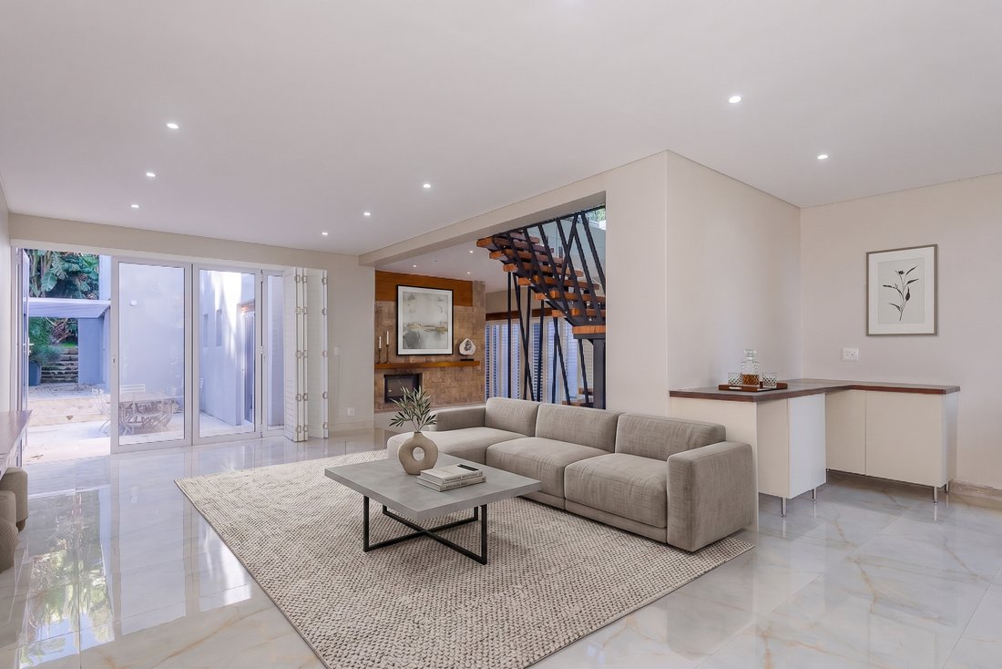 House in Bishopscourt, Cape Town, South Africa 4 - 18201889