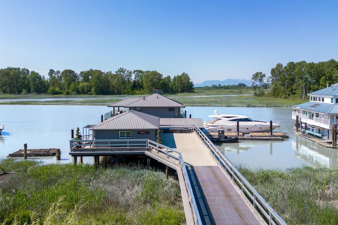 House in Delta, British Columbia, Canada 5 - 18205609