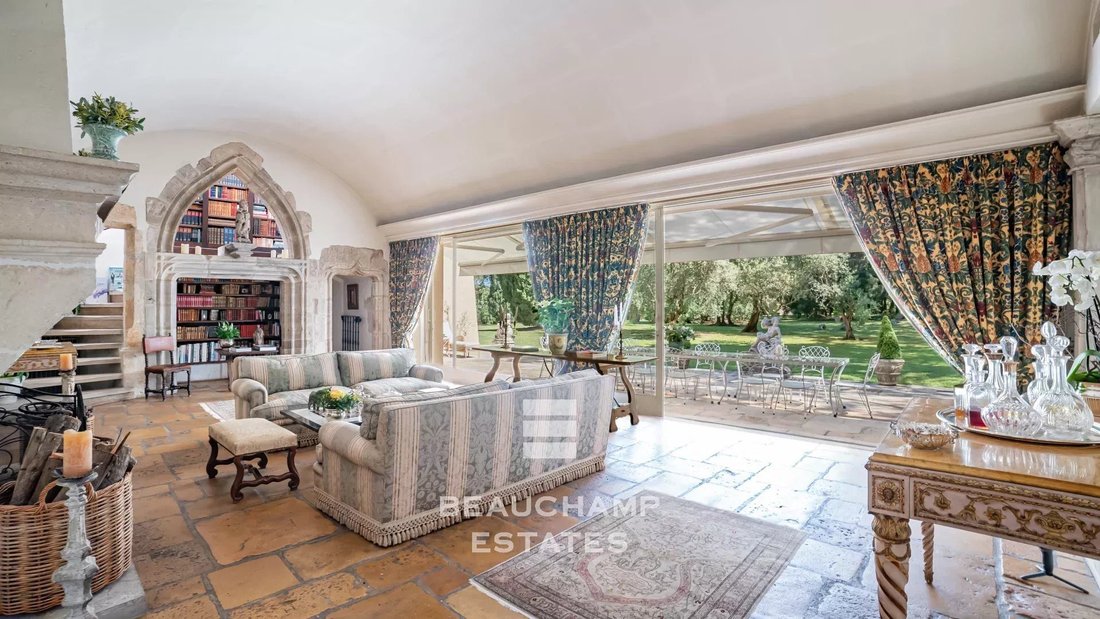 Villa in Auribeau-sur-Siagne, Provence-Alpes-Côte d'Azur, France 2 - 17373744