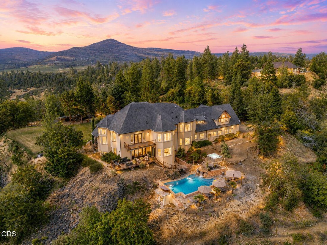 House in Eagle Point, Oregon, United States 2 - 18204752