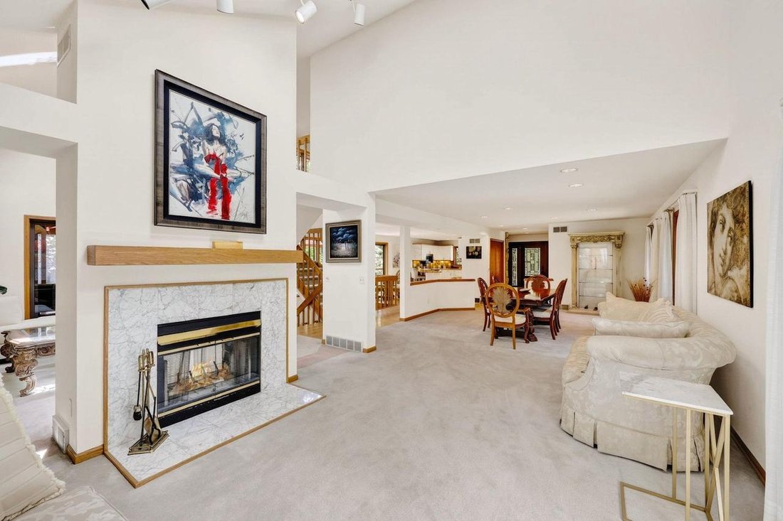 House in Fitchburg, Wisconsin, United States 4 - 18199422