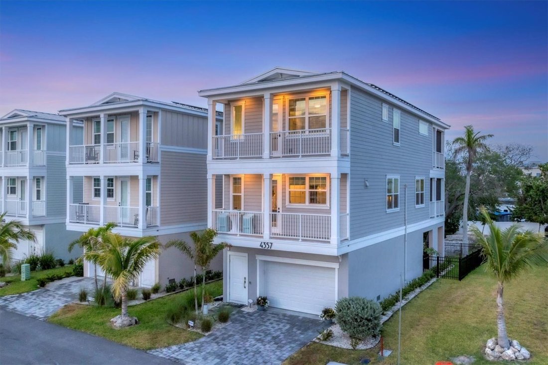 House in Cortez, Florida, United States 1 - 18203759