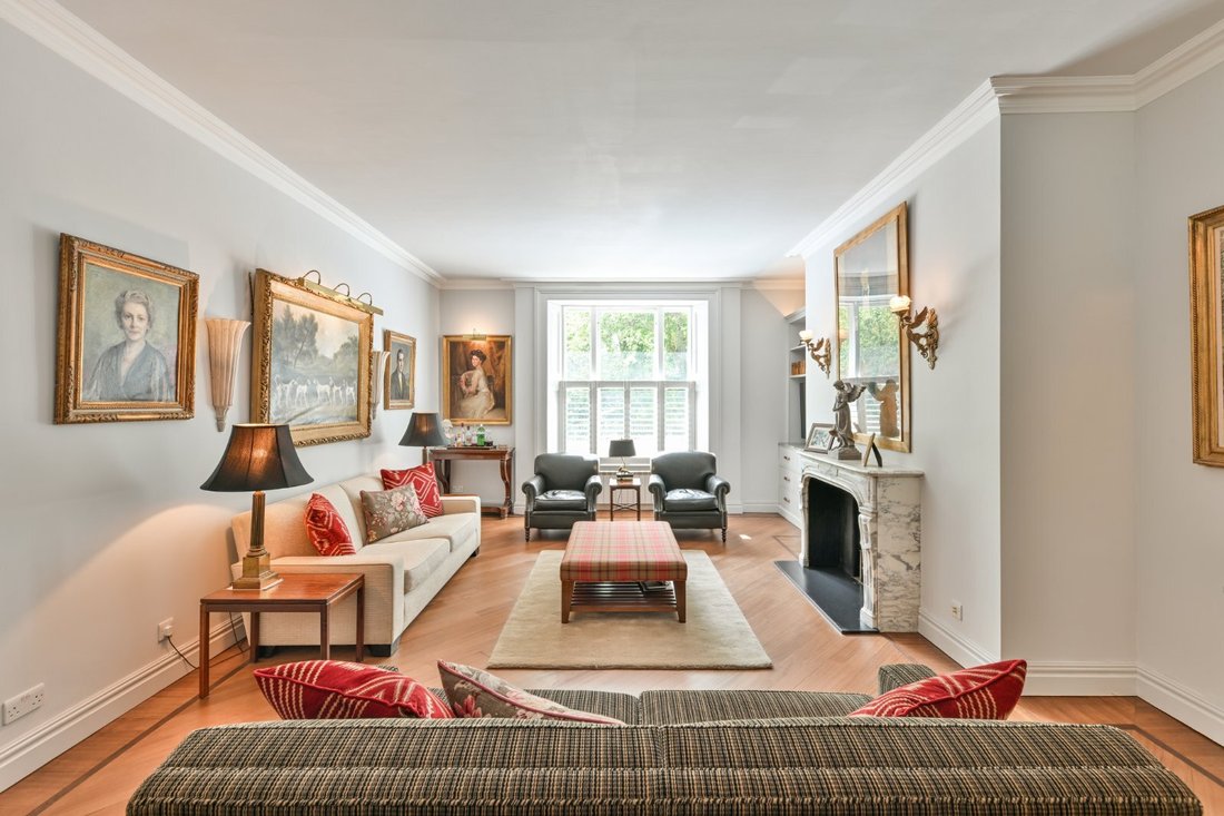 Apartment in South Kensington, Kensington And Chelsea, England 3 - 18200153
