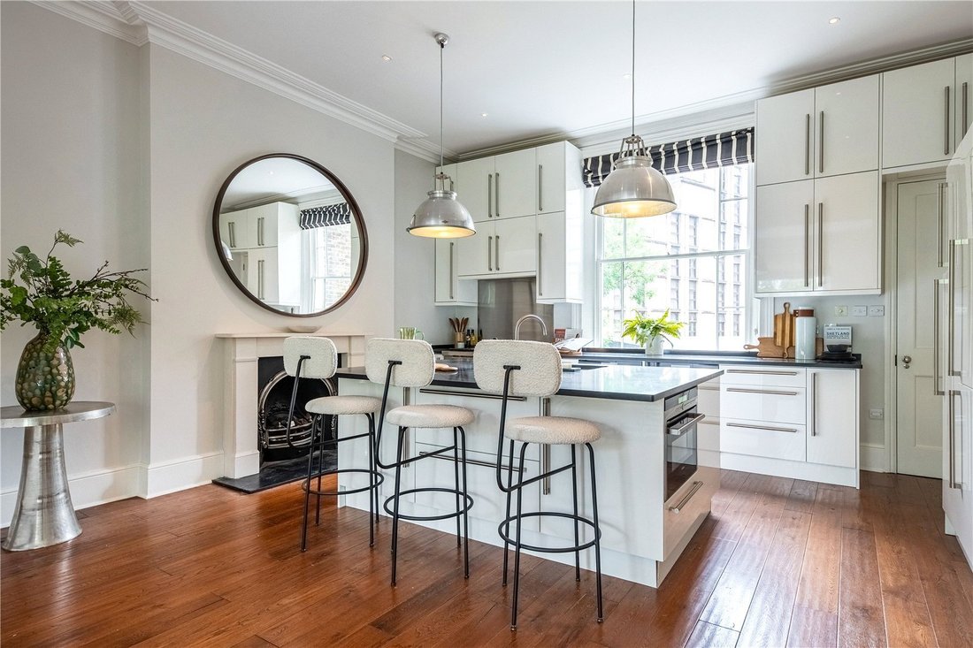 Apartment in Holland Park, Kensington And Chelsea, England 5 - 18201205
