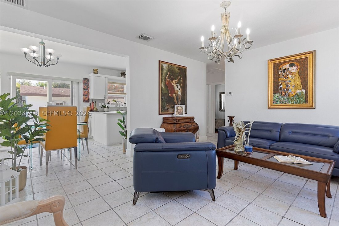 House in Miami, Florida, United States 5 - 18204111