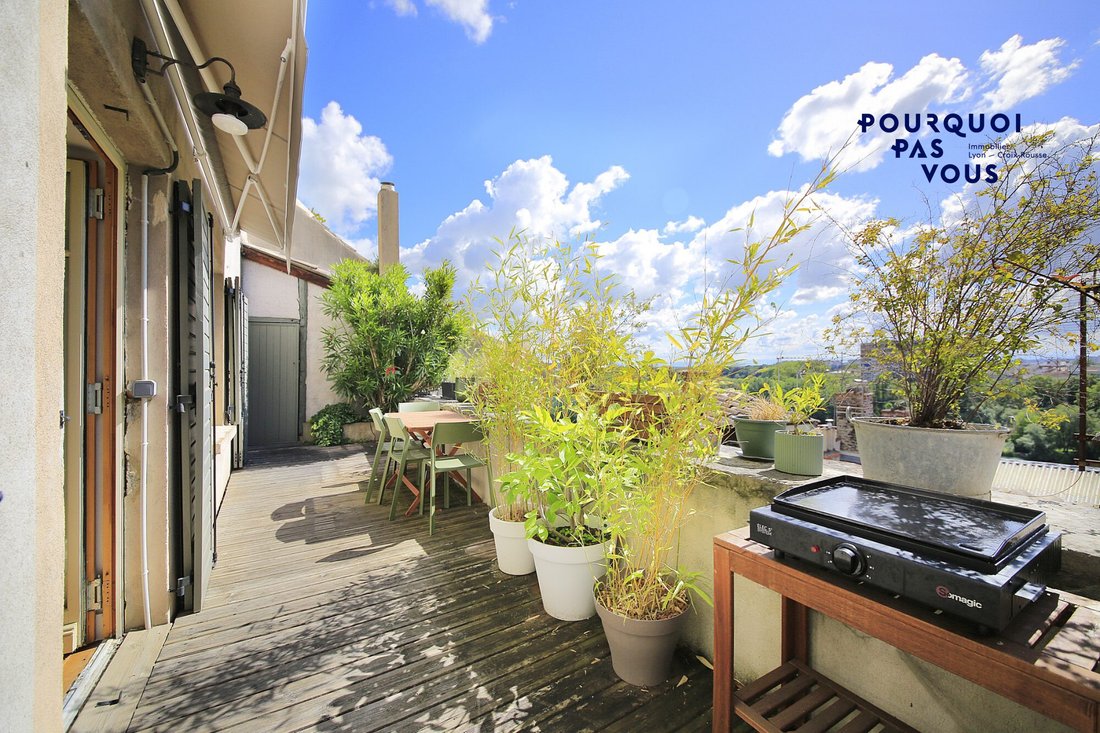 Apartment in Croix Rousse-Gros Caillou, Lyon 4e Arrondissement, Lyon 1 - 18206899