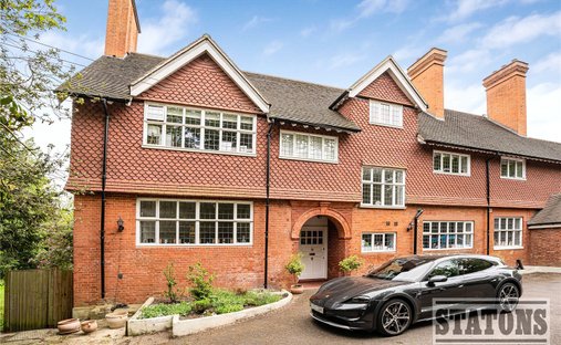 House in Buckinghamshire, England 1