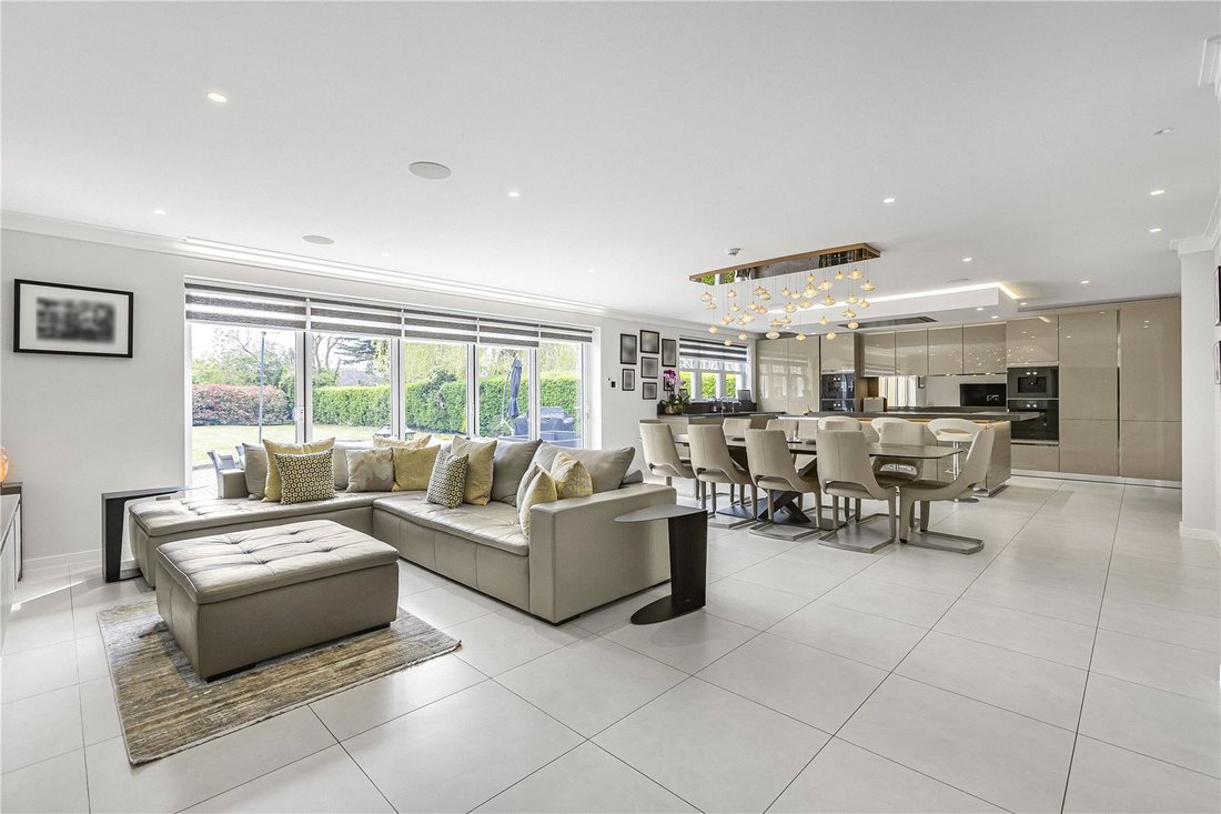 House in Welham Green, Hatfield, England 3 - 18199680