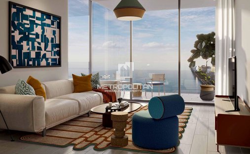 Apartment in Al Mina / Dubai Maritime City, Dubai, United Arab Emirates 1