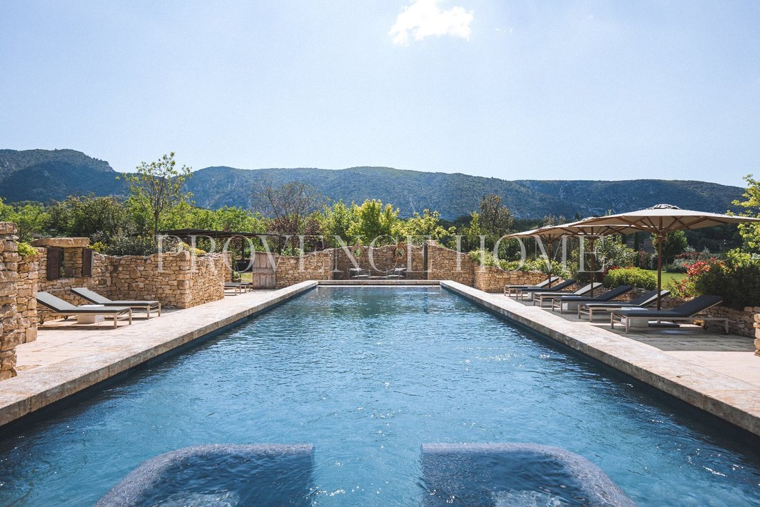 Country House in Oppède, Provence-Alpes-Côte d'Azur, France 3 - 18130655