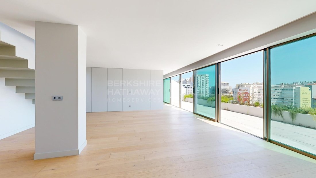 Apartment in Avenidas Novas, Lisbon, Portugal 1 - 18205739