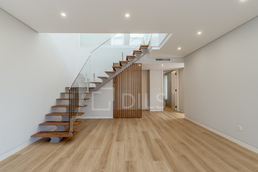 Apartment in Carcavelos e Parede, Lisbon, Portugal 4 - 18205814