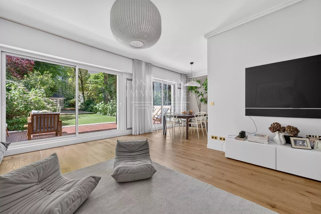 Apartment in Porte Dauphine, Paris 16e Arrondissement, Paris 5 - 18201414