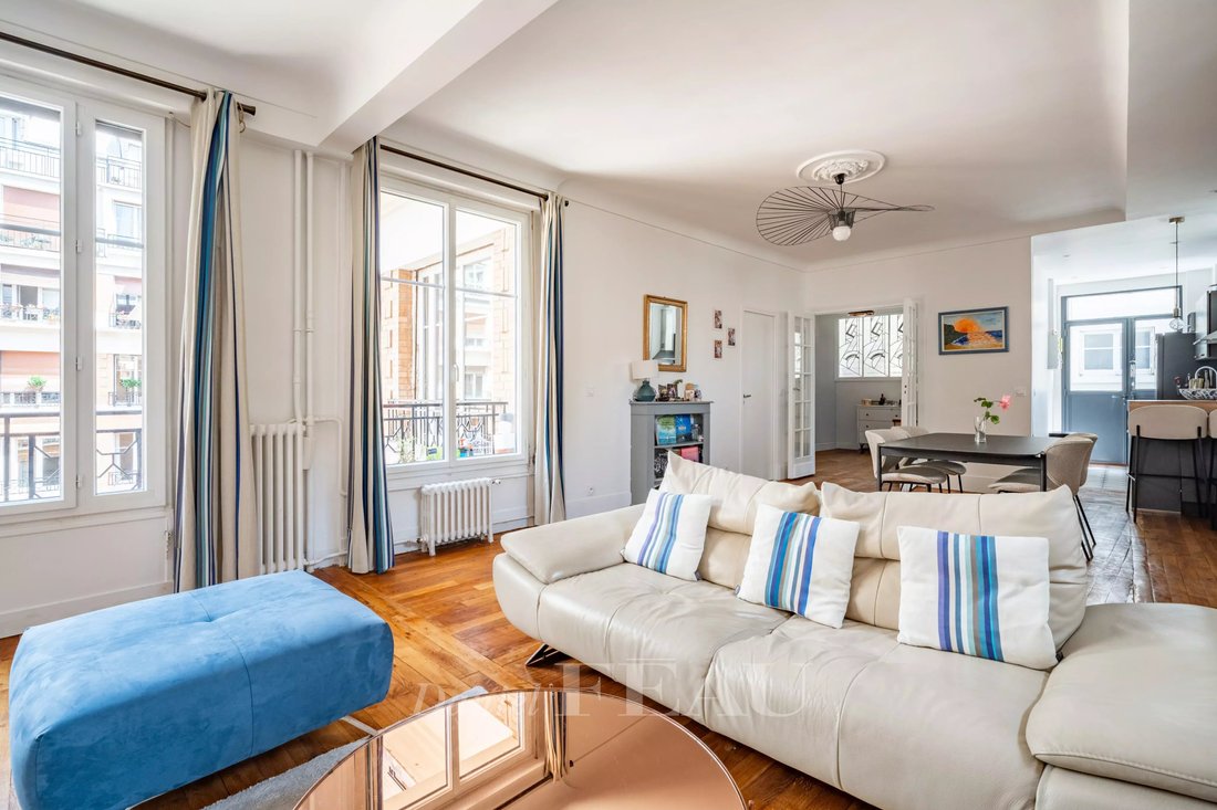 Apartment in Auteuil Sud, Paris 16e Arrondissement, Paris 1 - 18201178