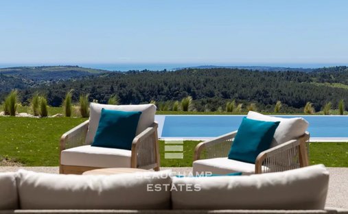 Villa en Sud, Roquefort-les-Pins, Francia 1