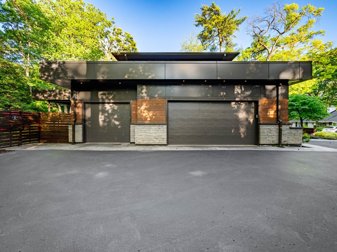 House in Burlington, Ontario, Canada 5 - 18201543