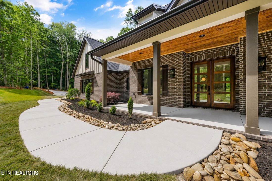 House in Knoxville, Tennessee, United States 2 - 18092255