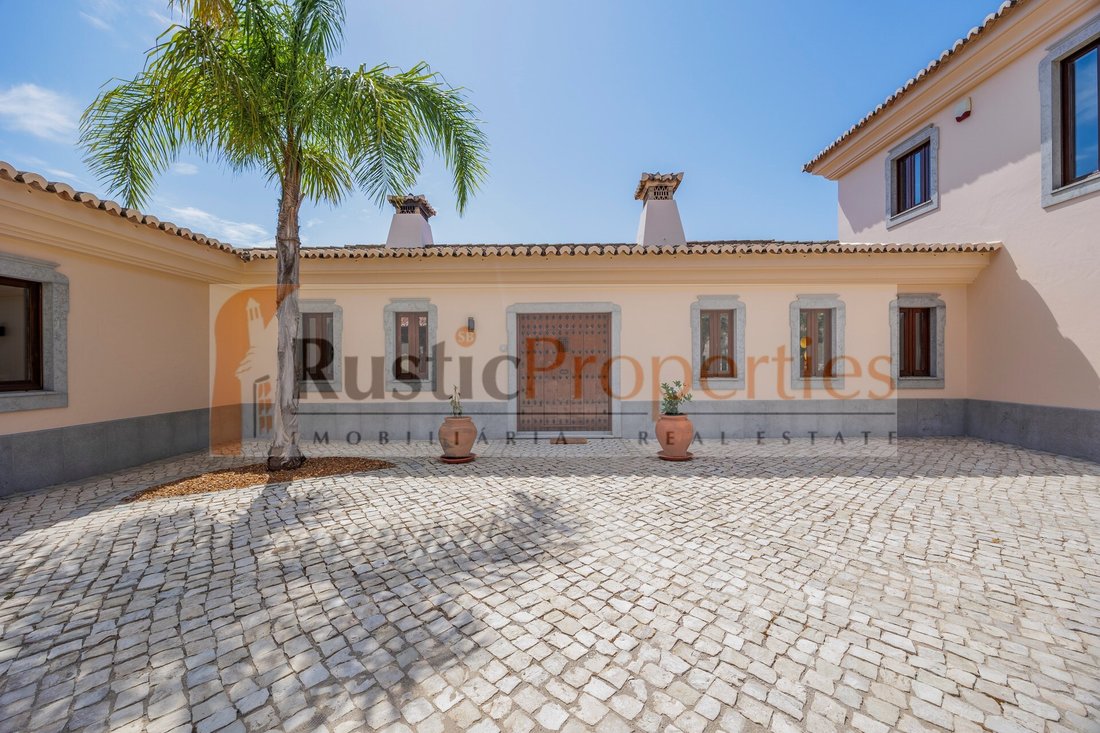 Villa in Loule (Sao Clemente), Algarve, Portugal 4 - 18205771
