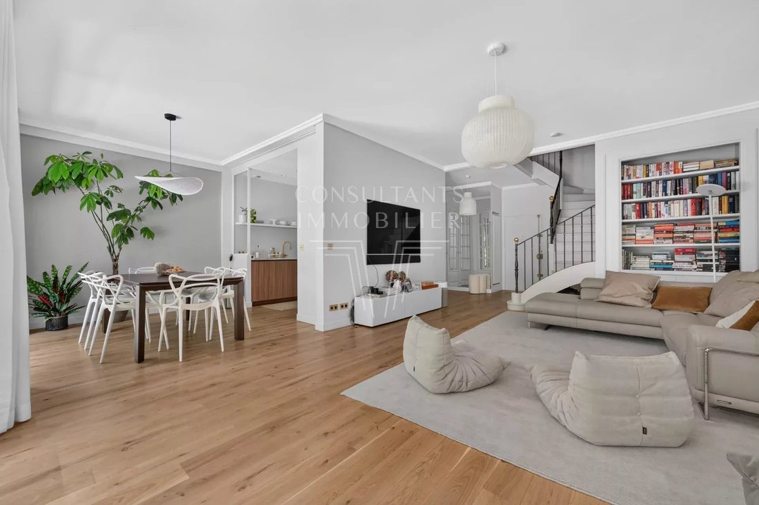 Apartment in Porte Dauphine, Paris 16e Arrondissement, Paris 4 - 18201414