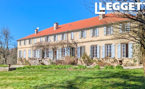 House in Sorèze, Occitania, France 1