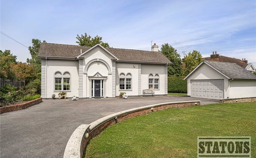 Haus in London Borough of Barnet, England 1