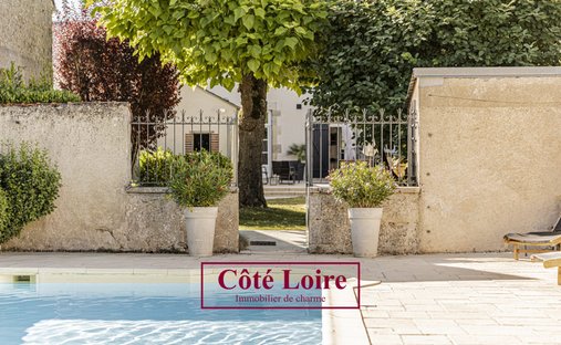 House in Fay-aux-Loges, Centre-Val de Loire, France 1