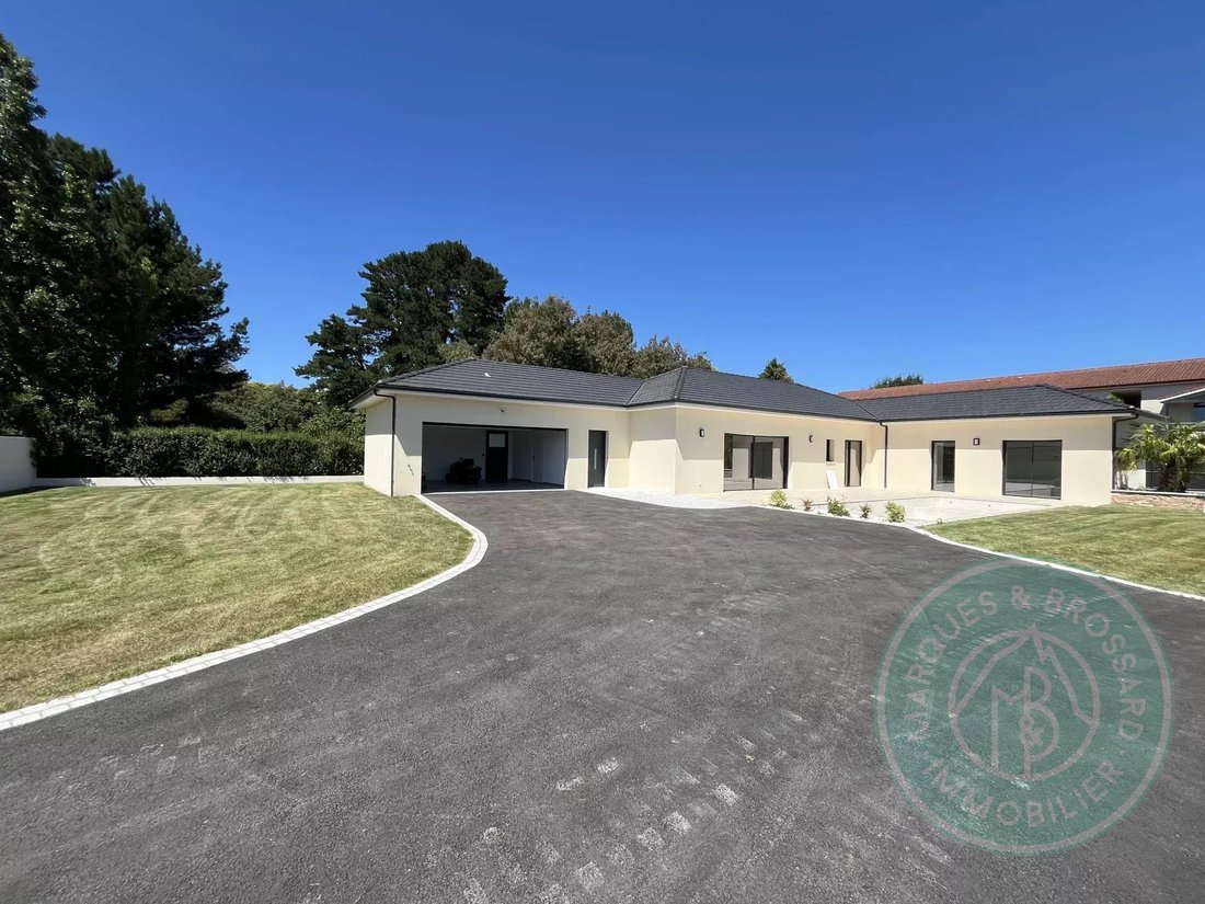 House in Ouest, Aureilhan, France 2 - 18205712