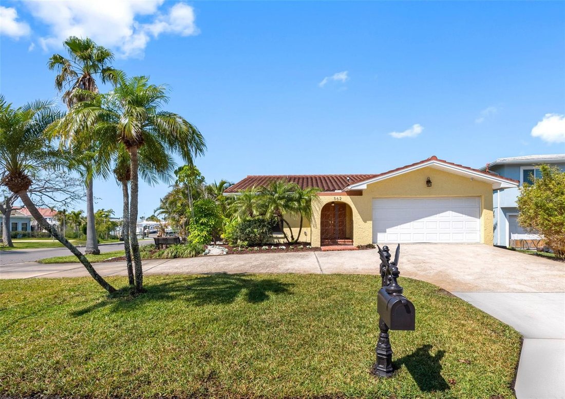 House in Madeira Beach, Florida, United States 1 - 18203839