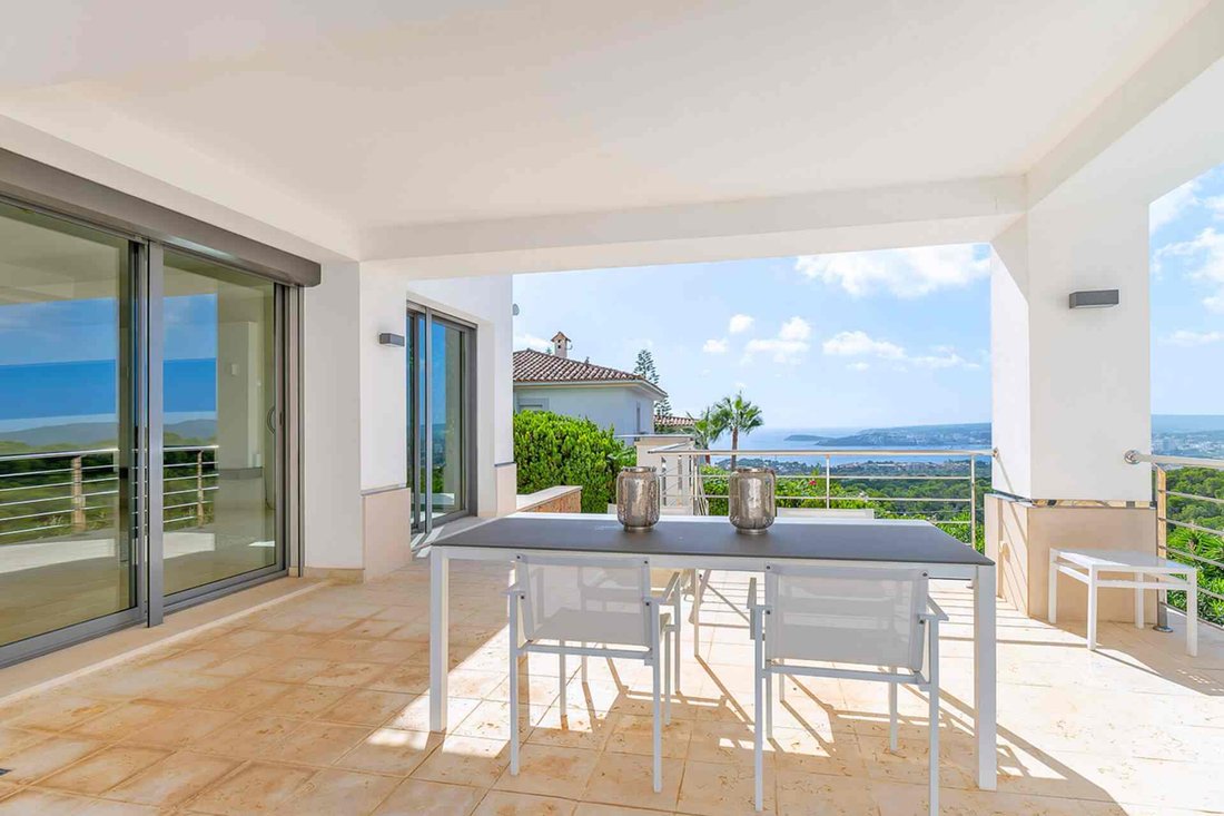 Villa in Costa d'en Blanes, Calvia, Balearic Islands 1 - 18200010