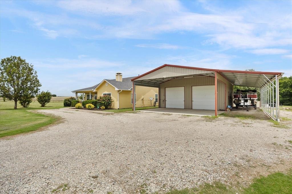 House in Wolfe City, Texas, United States 5 - 18205159