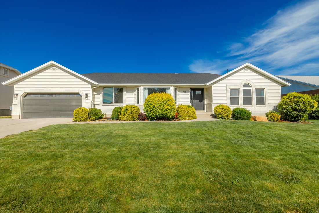 House in Highland, Utah, United States 2 - 18199664