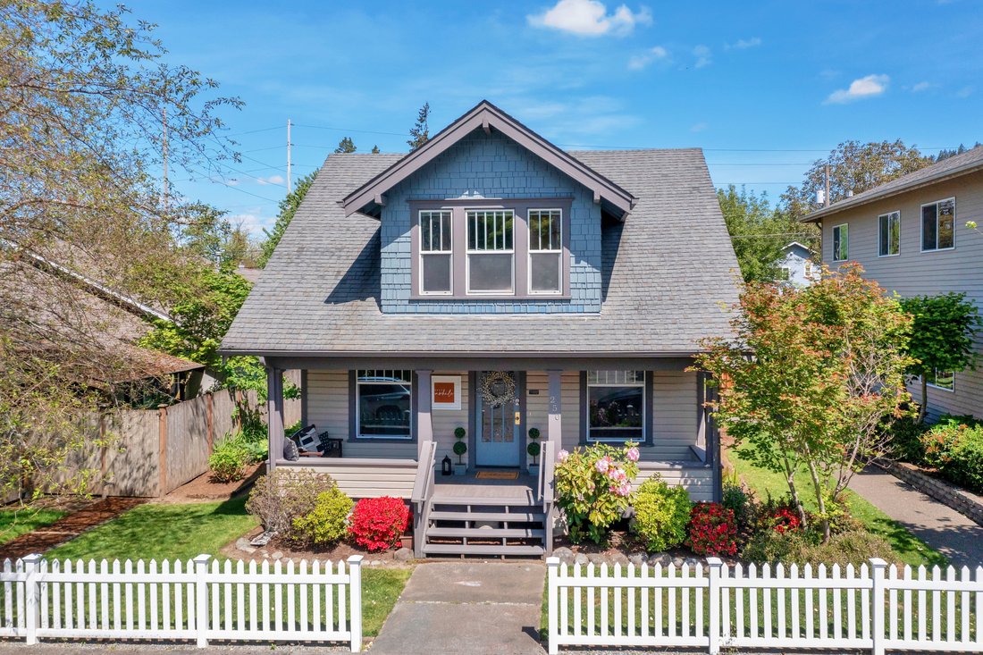 House in Issaquah, Washington, United States 1 - 18201193
