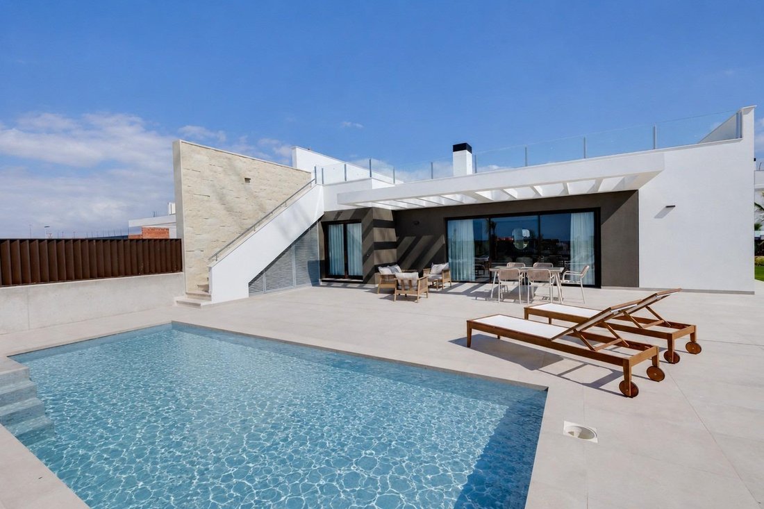 Villa in Mutxamel, Valencian Community, Spain 4 - 18205975