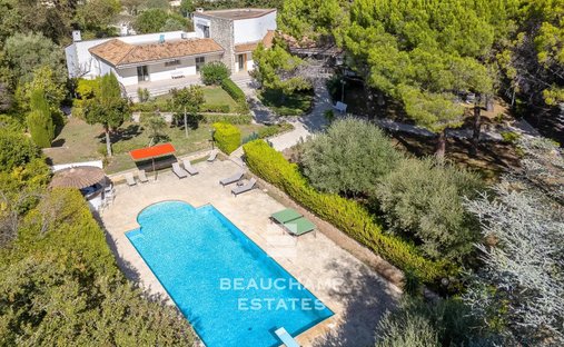 Villa in Mougins, Provence-Alpes-Côte d'Azur, France 1