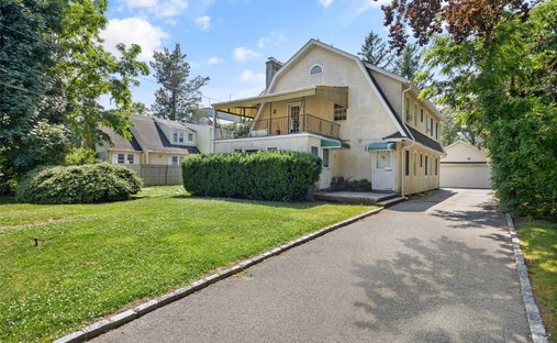 House in Great Neck, New York, United States 1