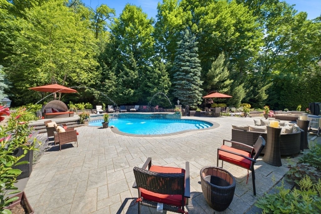 House in Middleton, Massachusetts, United States 5 - 18202103