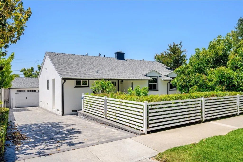 House in Burbank, California, United States 1 - 17910723