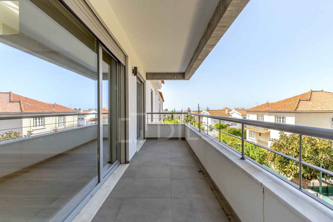 Apartment in Carcavelos e Parede, Lisbon, Portugal 2 - 18205814