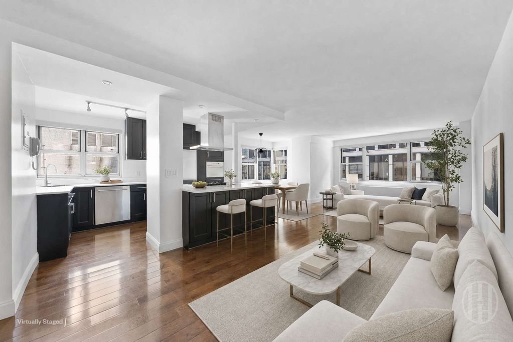 House in New York, New York, United States 1 - 18206596
