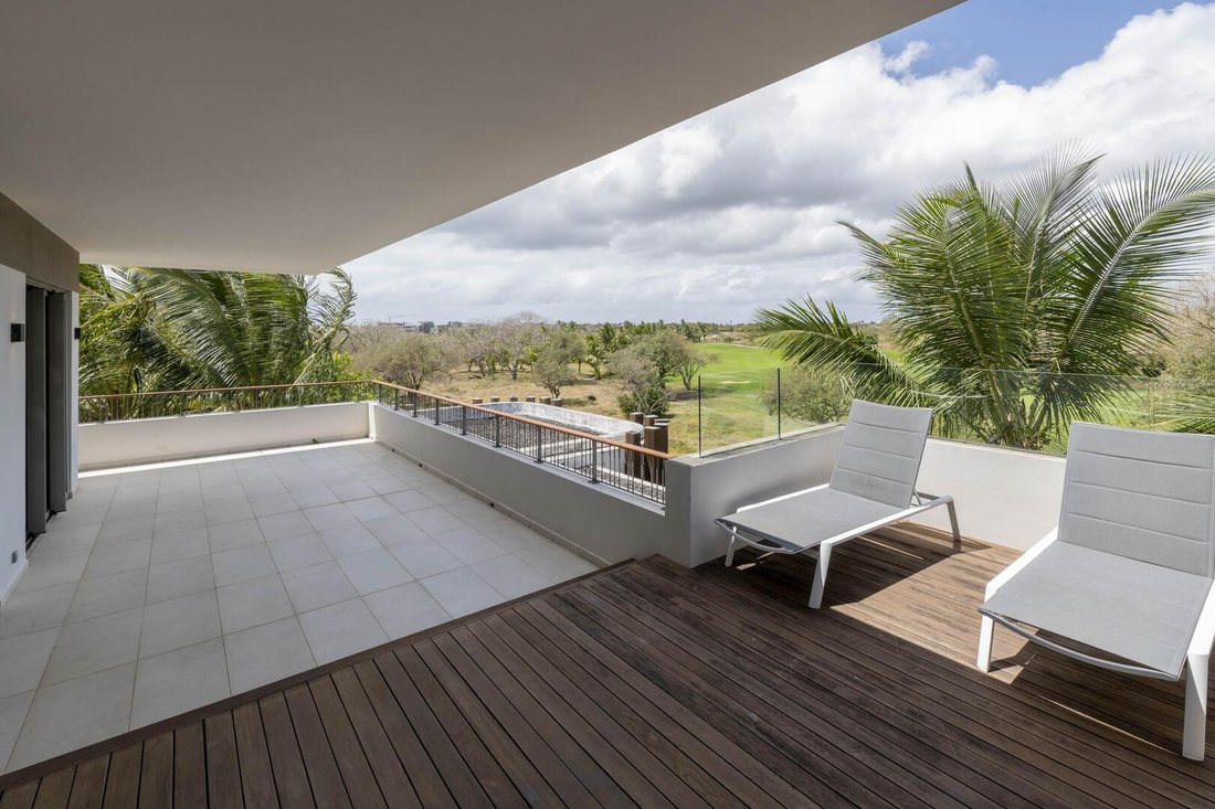 Apartment in Grand Baie, Rivière du Rempart District, Mauritius 1 - 18200601