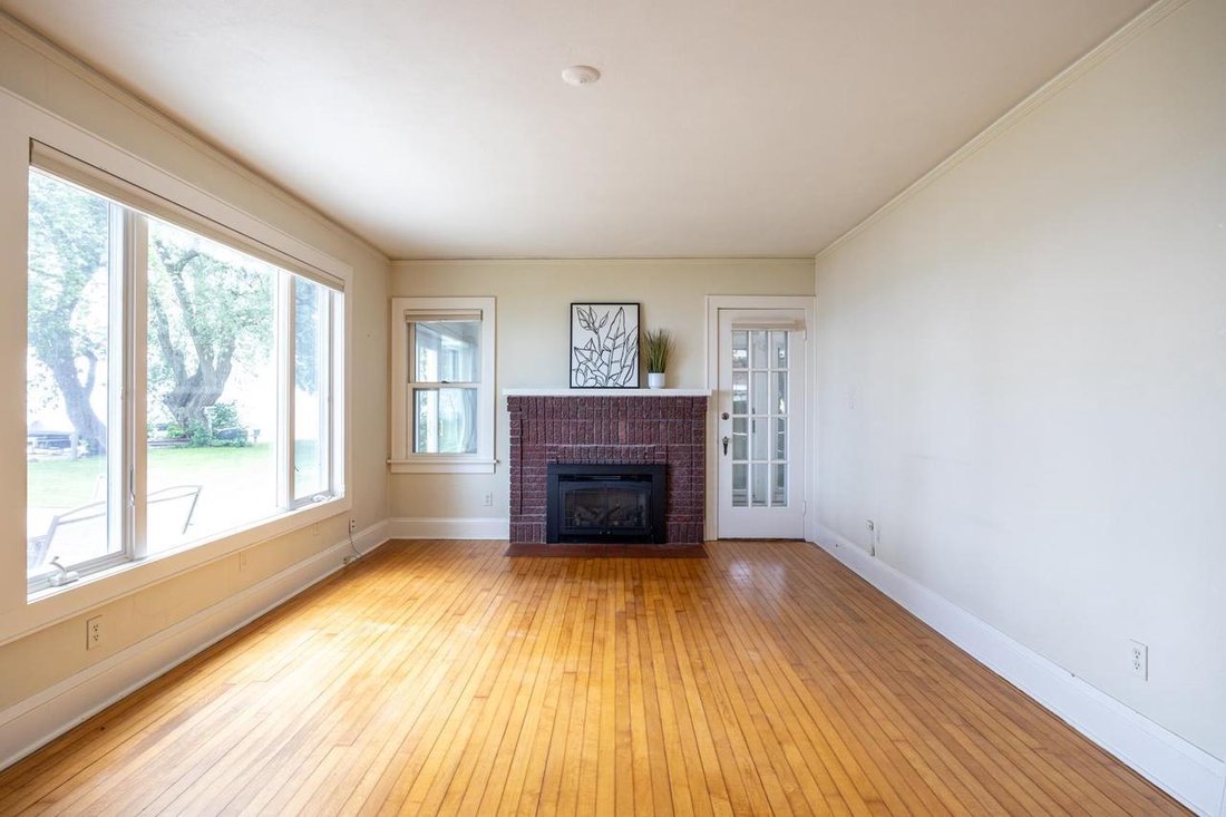 House in Neenah, Wisconsin, United States 5 - 17988195
