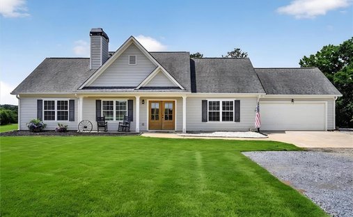 House in Calhoun, Georgia, United States 1