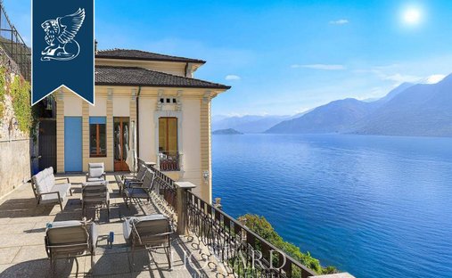 Villa a Argegno, Lombardia, Italia 1