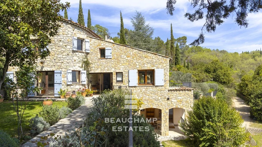 Villa in Tourrettes, Provence-Alpes-Côte d'Azur, France 2 - 17704893