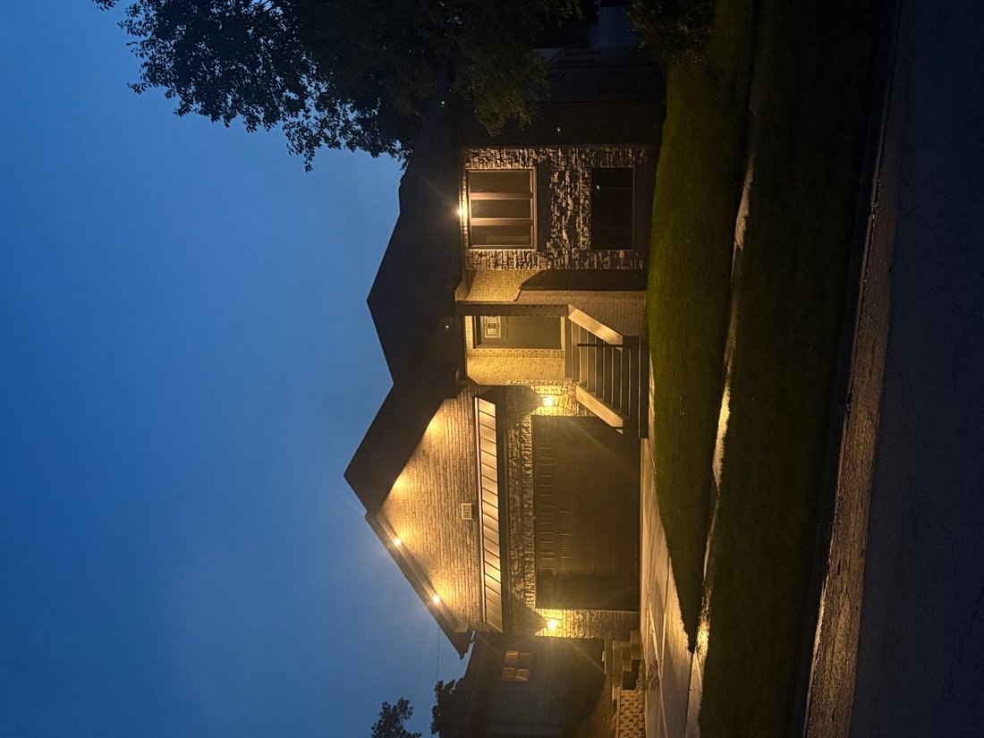 House in Hickory Hills, Illinois, United States 2 - 18204992