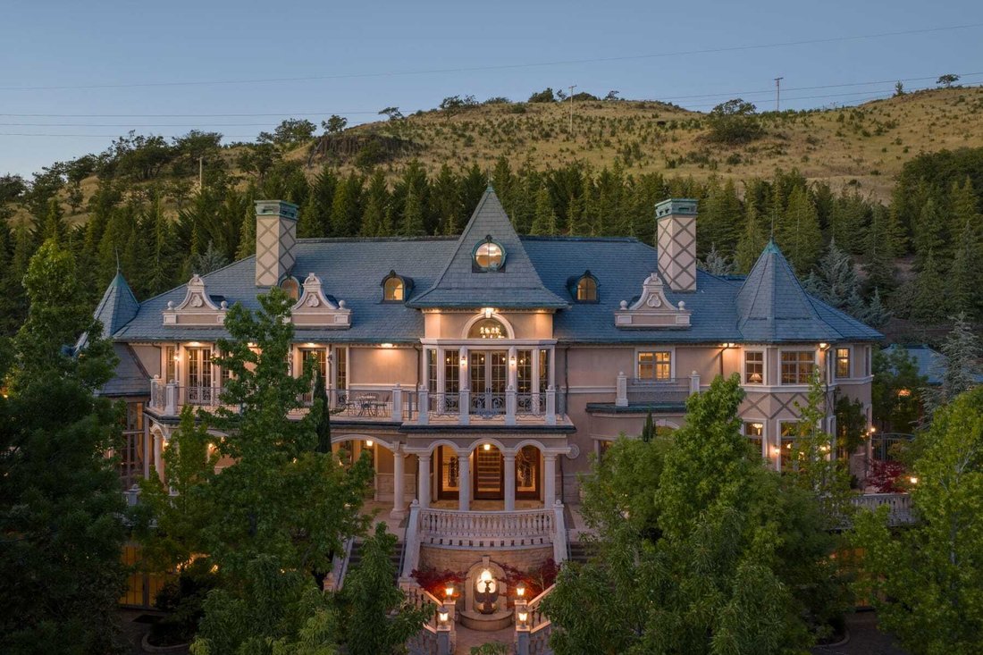 House in Ashland, Oregon, United States 4 - 18201562