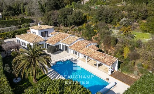 Villa in Quartiers Est les Salettes-Les Campons, La Colle-sur-Loup, France 1