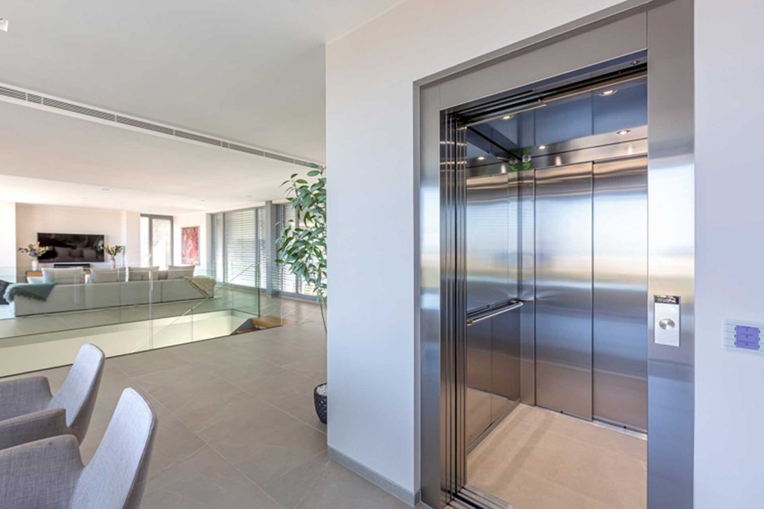Villa in Portals Nous, Calvia, Balearic Islands 4 - 18200000