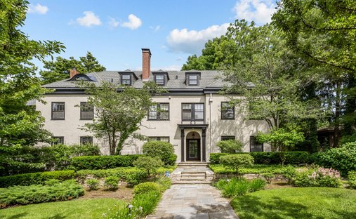 House in Winnetka, Illinois, United States 1